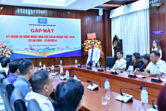 Sự phối hợp chặt chẽ với cơ quan báo chí là một phần công việc có tính kết nối quan trọng đối với VAA