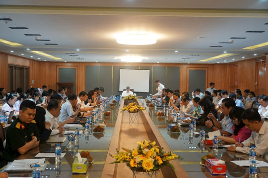 Bảo hiểm xã hội Việt Nam làm việc với Sở Y tế TP. Hồ Chí Minh và Bảo hiểm xã hội TP. Hồ Chí Minh