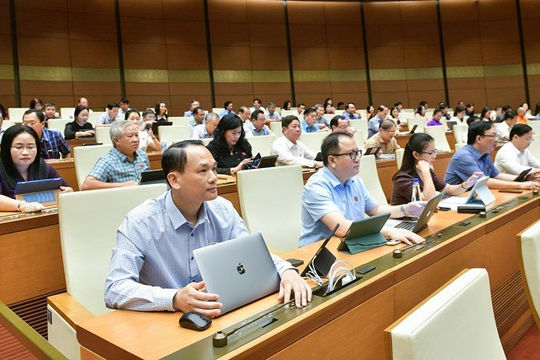 Quốc hội thông qua Nghị quyết về cơ chế đặc thù phát triển thành phố Đà Nẵng và tỉnh Nghệ An