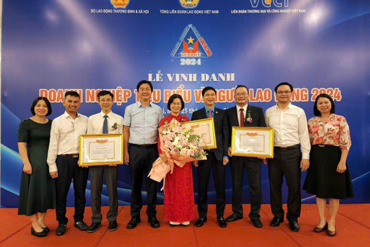 Tôn vinh 4 doanh nghiệp ngành dầu khí tiêu biểu vì người lao động