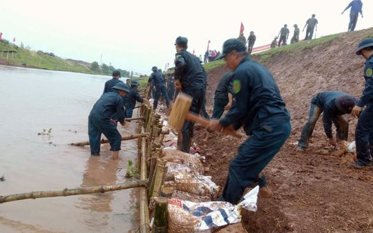 Thực hiện phương châm "4 tại chỗ" trong phòng, chống thiên tai và tìm kiếm cứu nạn