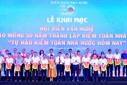 Khai mạc Hội diễn văn nghệ "Tự hào Kiểm toán nhà nước hôm nay"