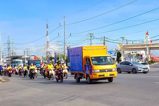 Long An đẩy mạnh tuyên truyền, vận động người dân tham gia bảo hiểm xã hội và bảo hiểm y tế