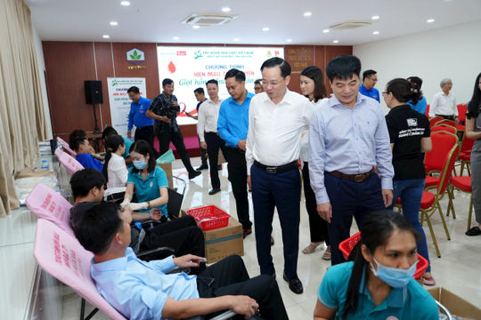 Ý nghĩa chương trình “Giọt hồng VINACHEM” lần thứ V Ý nghĩa chương trình “Giọt hồng VINACHEM” lần thứ V