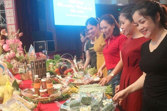 Hỗ trợ phụ nữ vượt qua rào cản để sản xuất và kinh doanh Hỗ trợ phụ nữ vượt qua rào cản để sản xuất và kinh doanh