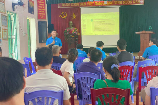 Đảm bảo quyền lợi cho người lao động thông qua đối thoại, tuyên truyền chính sách bảo hiểm Đảm bảo quyền lợi cho người lao động thông qua đối thoại, tuyên truyền chính sách bảo hiểm