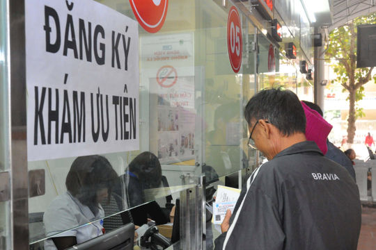 Nỗ lực đưa người dân tham gia hệ thống an sinh xã hội  Nỗ lực đưa người dân tham gia hệ thống an sinh xã hội