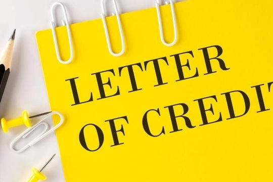 Các thỏa thuận liên quan đến nghiệp vụ thư tín dụng giữa ngân hàng và khách hàng