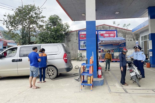 Sẽ xử lý nghiêm các sai phạm về hóa đơn điện tử đối với kinh doanh, bán lẻ xăng dầu Sẽ xử lý nghiêm các sai phạm về hóa đơn điện tử đối với kinh doanh, bán lẻ xăng dầu