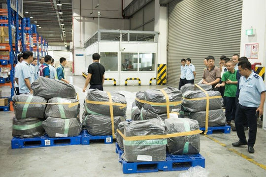 Ban Chỉ đạo 389 Hà Nội: Tăng cường kiểm soát buôn lậu qua đường hàng không