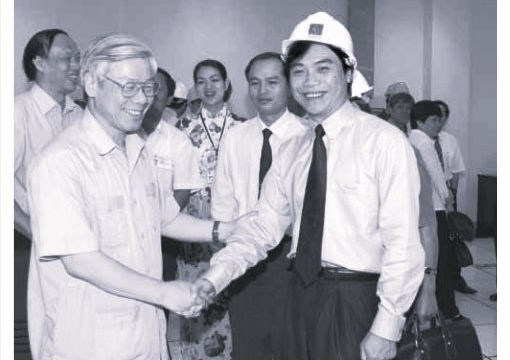 Kỷ niệm về chuyến thăm và làm việc của đồng chí Nguyễn Phú Trọng tại Nhà máy Đạm Phú Mỹ