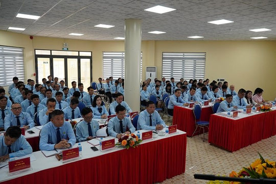 Công ty CP Phân bón Miền Nam: Gương mẫu học tập và làm theo tấm gương đạo đức Hồ Chí Minh  Công ty CP Phân bón Miền Nam: Gương mẫu học tập và làm theo tấm gương đạo đức Hồ Chí Minh