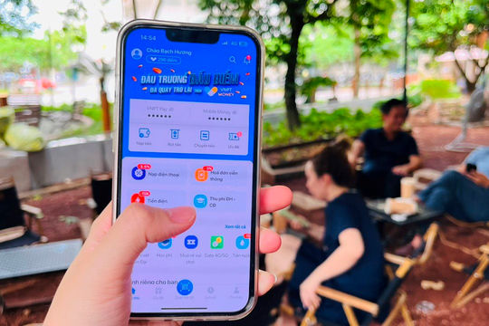Nộp phí xét tuyển Đại học, Cao đẳng 2024 tiện lợi bằng QR đa năng VNPT Money Nộp phí xét tuyển Đại học, Cao đẳng 2024 tiện lợi bằng QR đa năng VNPT Money
