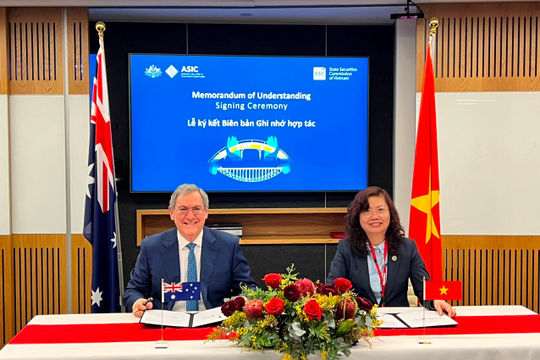 Ủy ban Chứng khoán Nhà nước Việt Nam ký Biên bản ghi nhớ hợp tác với Ủy ban Chứng khoán và Đầu tư Australia Ủy ban Chứng khoán Nhà nước Việt Nam ký Biên bản ghi nhớ hợp tác với Ủy ban Chứng khoán và Đầu tư Australia