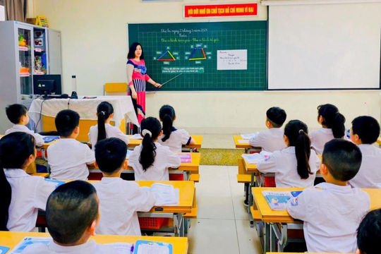 Nhiều địa phương miễn, giảm học phí năm học 2024-2025