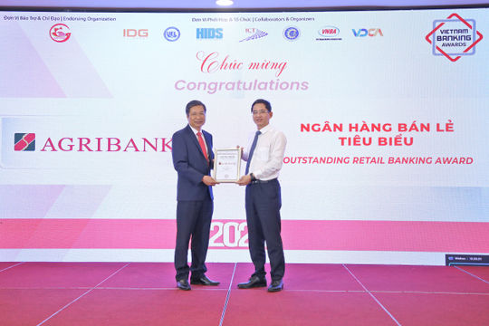 Agribank được vinh danh 3 giải thưởng Ngân hàng Việt Nam tiêu biểu 2024 Agribank được vinh danh 3 giải thưởng Ngân hàng Việt Nam tiêu biểu 2024