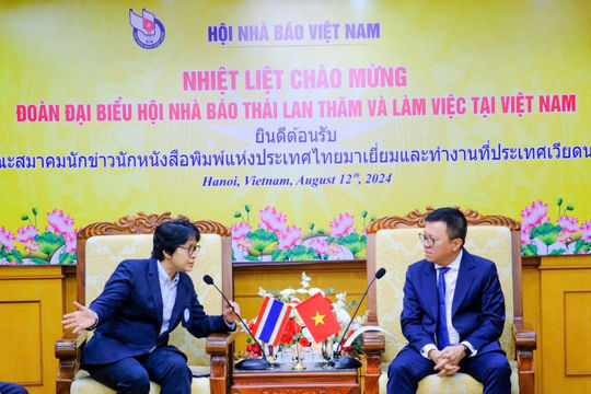 Báo chí cần tăng cường hợp tác để đấu tranh chống tin giả