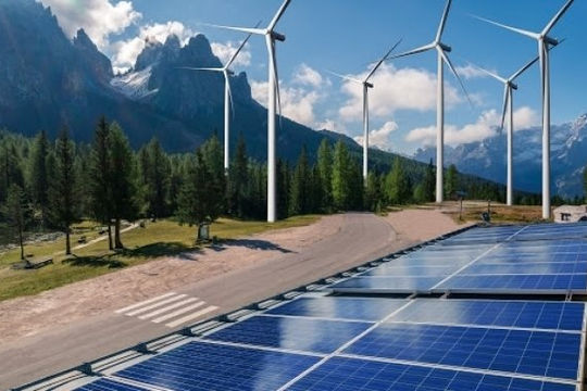 Ưu tiên phát triển năng lượng cho tăng trưởng bền vững