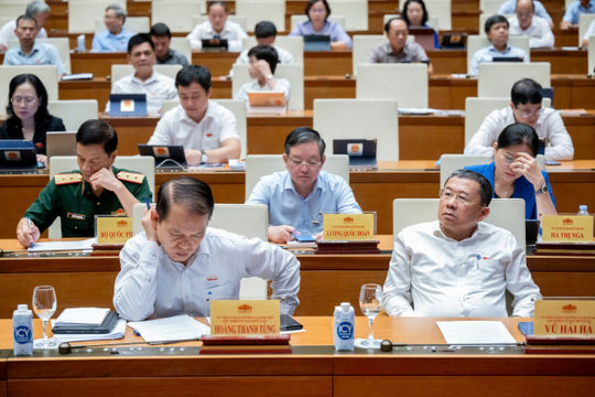 Đề xuất giảm biểu giá điện bậc thang xuống còn 5 bậc