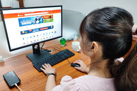 Siết quản lý thuế với thương mại điện tử