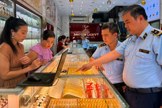 Tổng kiểm tra các doanh nghiệp kinh doanh vàng trên địa bàn thành phố Hà Nội