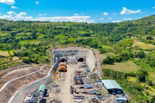 Hầm Tuy An (Chí Thạnh – Vân Phong): Quyết tâm khắc phục trở ngại để đảm bảo tiến độ thi công