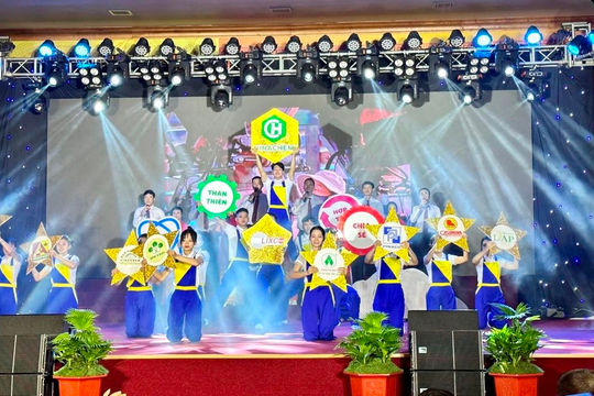 Công đoàn Công nghiệp Hóa chất Việt Nam: 55 năm đồng hành cùng người lao động Vinachem Công đoàn Công nghiệp Hóa chất Việt Nam: 55 năm đồng hành cùng người lao động Vinachem