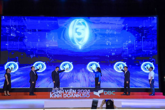 Ươm nhân tài cho nền kinh tế số Việt Nam