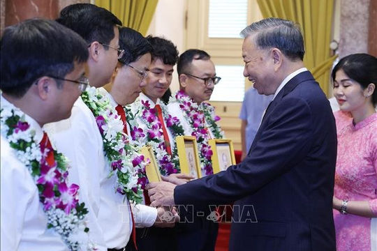 Phong trào "Tham mưu giỏi, phục vụ tốt" góp phần nâng cao đạo đức công vụ