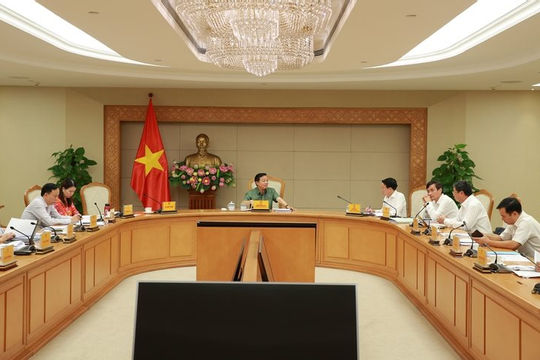 Tham mưu, đề xuất cơ chế, chính sách phát triển ngành công nghiệp khoáng sản chiến lược