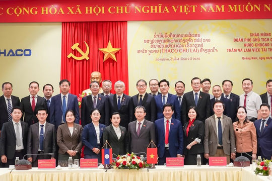 Đoàn đại biểu Quốc hội Việt Nam và Lào thăm, làm việc tại THACO Chu Lai