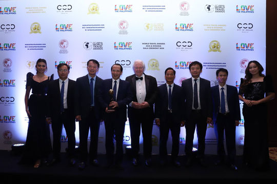 Hà Giang được vinh danh là “Điểm đến văn hóa khu vực hàng đầu châu Á năm 2024” Hà Giang được vinh danh là “Điểm đến văn hóa khu vực hàng đầu châu Á năm 2024”