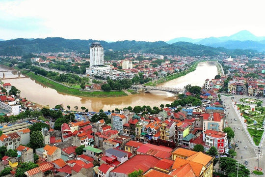 Lạng Sơn: Thu ngân sách đạt hơn 7.240 tỷ đồng Lạng Sơn: Thu ngân sách đạt hơn 7.240 tỷ đồng