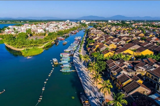 Quảng Nam: Thu ngân sách đạt hơn 13.000 tỷ đồng Quảng Nam: Thu ngân sách đạt hơn 13.000 tỷ đồng