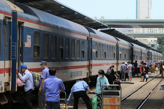 Vận chuyển miễn phí hàng cứu trợ các tỉnh bị ảnh hưởng bão số 3