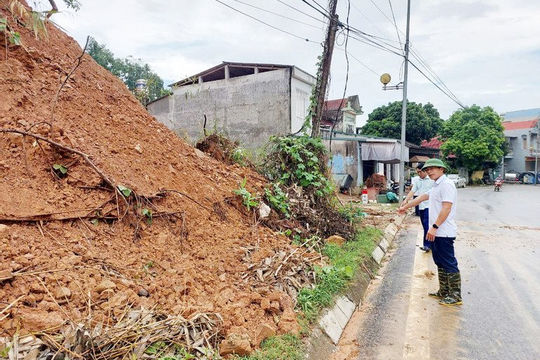 Bắc Kạn: Tuyệt đối không để ai bị đói, bị rét, không có nơi ở sau bão lũ Bắc Kạn: Tuyệt đối không để ai bị đói, bị rét, không có nơi ở sau bão lũ