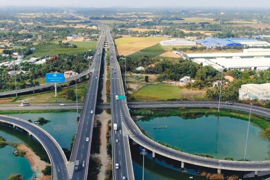 Long An ưu tiên thu hút đầu tư một số ngành, lĩnh vực