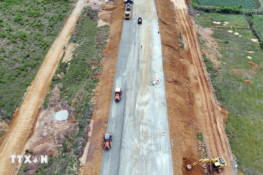 Triển khai đầu tư xây dựng đường cao tốc Bắc - Nam phía Tây đoạn Gia Nghĩa - Chơn Thành