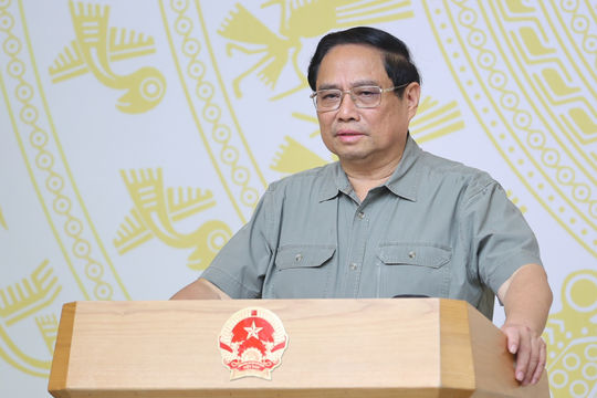 KHẨN TRƯƠNG KHẮC PHỤC HẬU QUẢ BÃO LŨ, NHANH CHÓNG ỔN ĐỊNH ĐỜI SỐNG NHÂN DÂN, TÍCH CỰC KHÔI PHỤC SẢN XUẤT KINH DOANH, THÚC ĐẨY TĂNG TRƯỞNG KINH TẾ, KIỂM SOÁT LẠM PHÁT