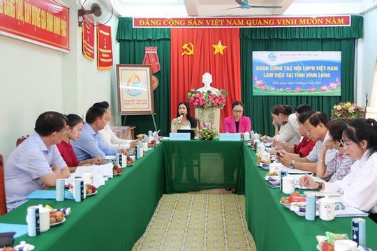 Phát triển kinh tế tập thể do phụ nữ tham gia quản lý 