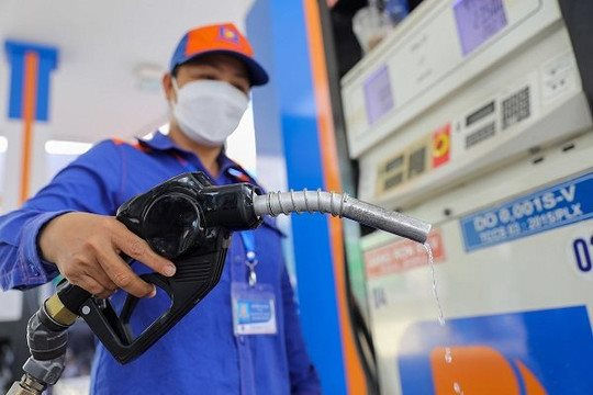 Giải pháp bảo đảm cung ứng xăng dầu cho sản xuất, kinh doanh, tiêu dùng Giải pháp bảo đảm cung ứng xăng dầu cho sản xuất, kinh doanh, tiêu dùng
