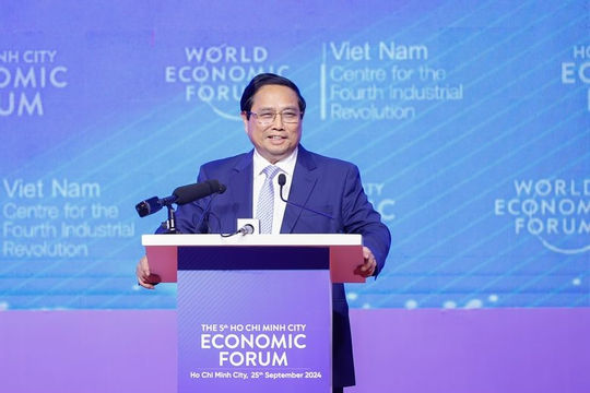 Thành phố Hồ Chí Minh chuyển đổi công nghiệp toàn diện, xây dựng thành phố hiện đại, mang thương hiệu khu vực và quốc tế