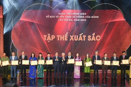 106 tác phẩm sẽ được trao giải Cuộc thi chính luận về bảo vệ nền tảng tư tưởng của Đảng 106 tác phẩm sẽ được trao giải Cuộc thi chính luận về bảo vệ nền tảng tư tưởng của Đảng