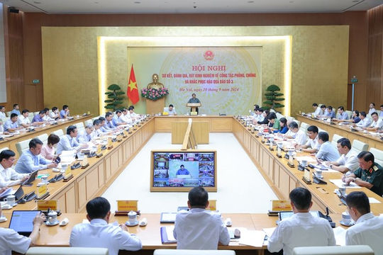 Phát huy tinh thần "mỗi người làm việc bằng hai", Miền Trung, miền Nam làm bù lại cho miền Bắc Phát huy tinh thần "mỗi người làm việc bằng hai", Miền Trung, miền Nam làm bù lại cho miền Bắc