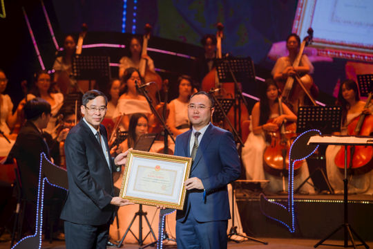 “Dấu son” 65 năm Công ty CP Văn phòng phẩm Hồng Hà