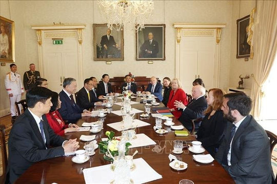 Việt Nam coi trọng phát triển quan hệ hữu nghị và hợp tác nhiều mặt với Ireland
 Việt Nam coi trọng phát triển quan hệ hữu nghị và hợp tác nhiều mặt với Ireland