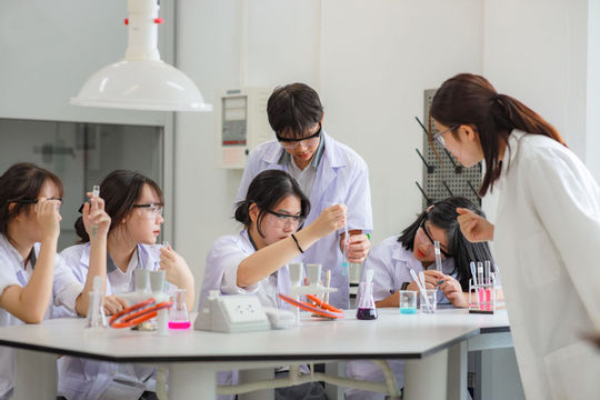Định hướng hoạt động khoa học, công nghệ trong giáo dục giai đoạn 2025-2030 Định hướng hoạt động khoa học, công nghệ trong giáo dục giai đoạn 2025-2030