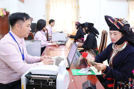 Khẩn trương rà soát, hoàn thiện các quy định về hoạt động tín dụng chính sách Khẩn trương rà soát, hoàn thiện các quy định về hoạt động tín dụng chính sách