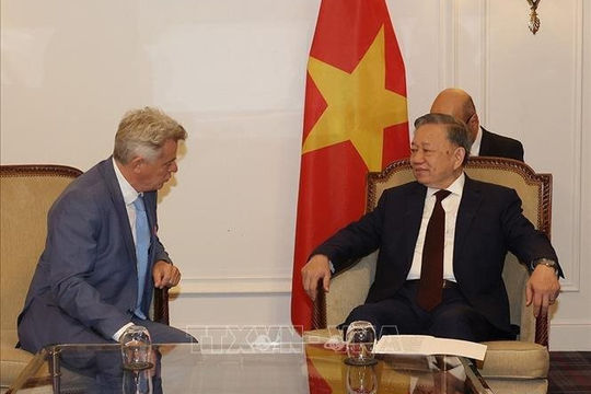 Tổng Bí thư, Chủ tịch nước Tô Lâm đã tiếp Bí thư toàn quốc Đảng Cộng sản Pháp