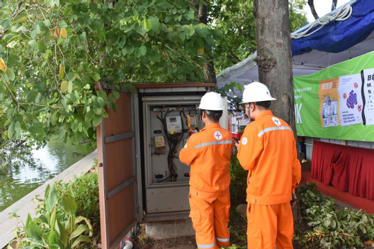 Đảm bảo cấp điện an toàn, liên tục cho ngày Giải phóng Thủ đô Đảm bảo cấp điện an toàn, liên tục cho ngày Giải phóng Thủ đô